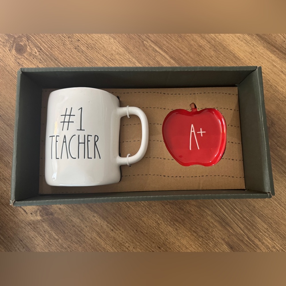 Rae Dunn #1 Teacher Appreciation Mug and 🍎 Apple Trinket Tray Set - NEW